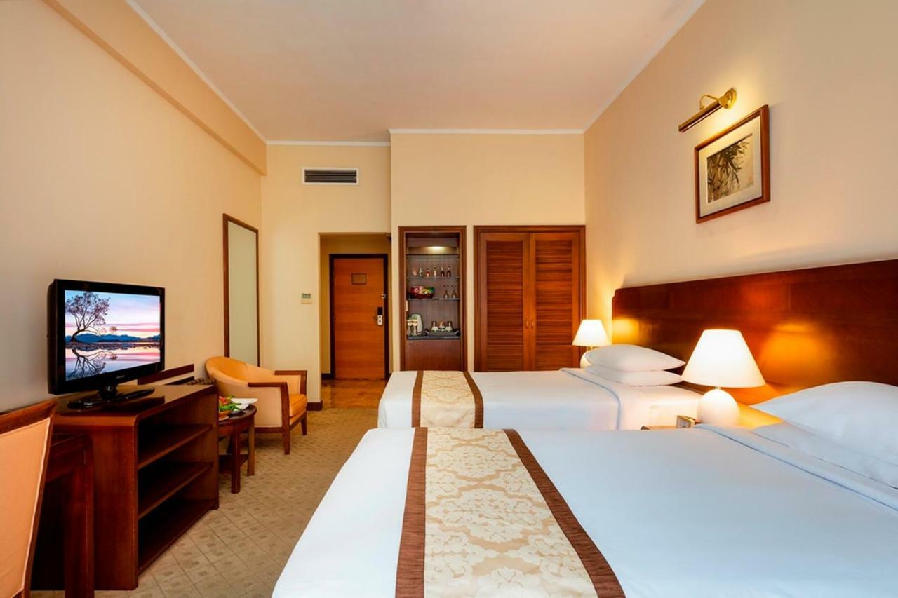 Norfolk Hotel Saigon Ho Či Minovo Město Exteriér fotografie